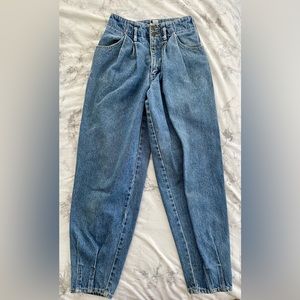 Vintage Hype Pleated Jeans—Size 4